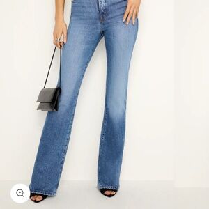 NWT Good American Classic Slim Bootcut jeans